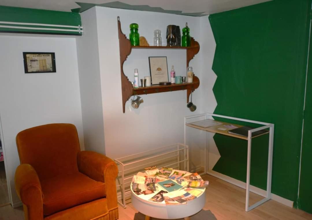 Le Vert Nomade Glomel Exteriör bild
